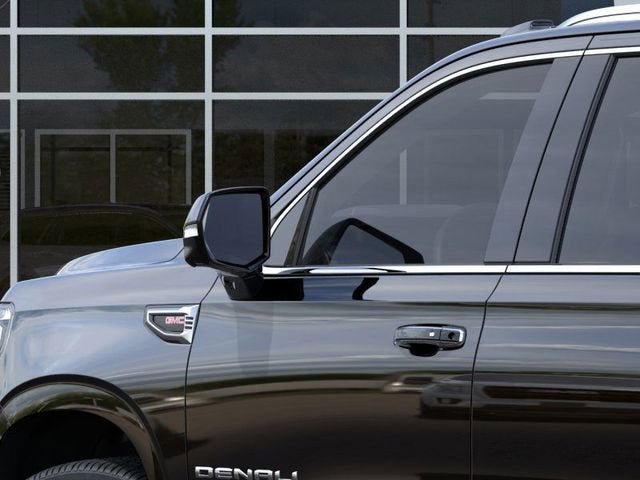 New 2026 GMC Yukon XL Denali w/ Denali Reserve Package image 12