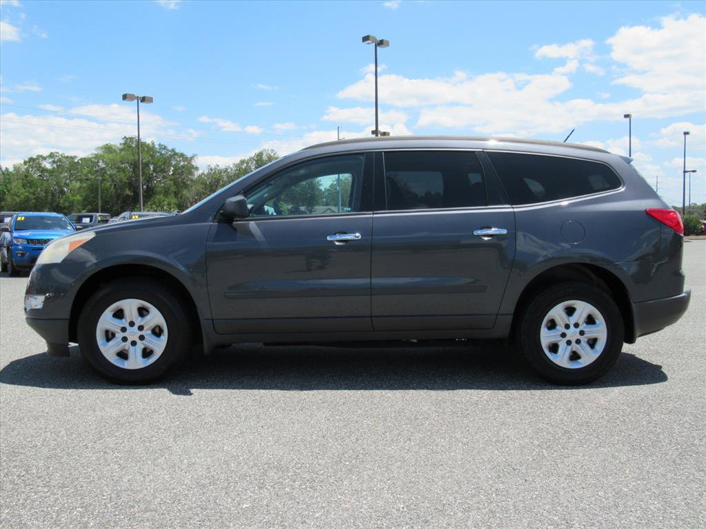 Used 2012 Chevrolet Traverse LS FWD image 4