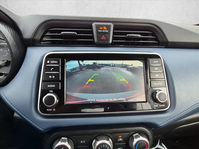 Used 2025 Nissan Versa SV FWD image 13