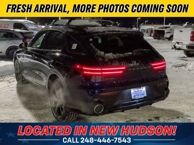 Used 2025 Genesis GV70 3.5T Sport w/ Sport Prestige Package AWD/4WD image 5