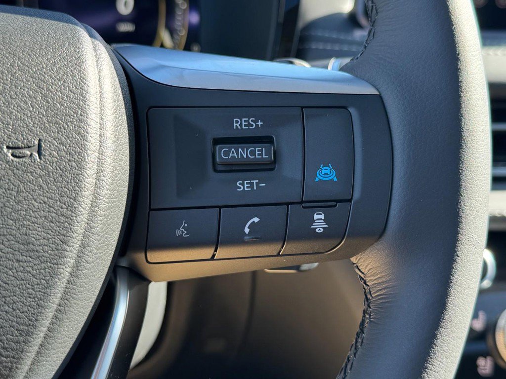 New 2026 INFINITI QX60 Luxe w/ Family Package image 12