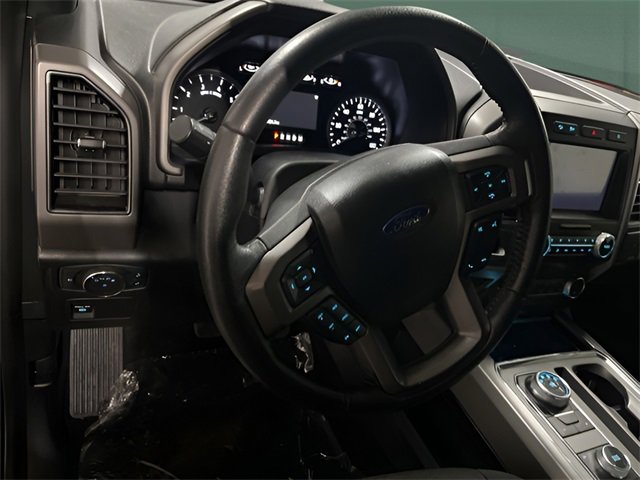 Used 2019 Ford Expedition XLT image 19