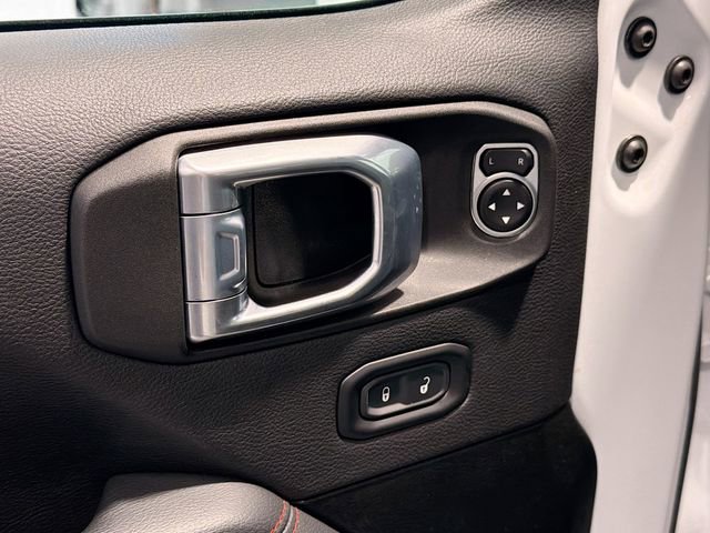 Used 2023 Jeep Wrangler Unlimited Rubicon w/ Cold Weather Group image 16