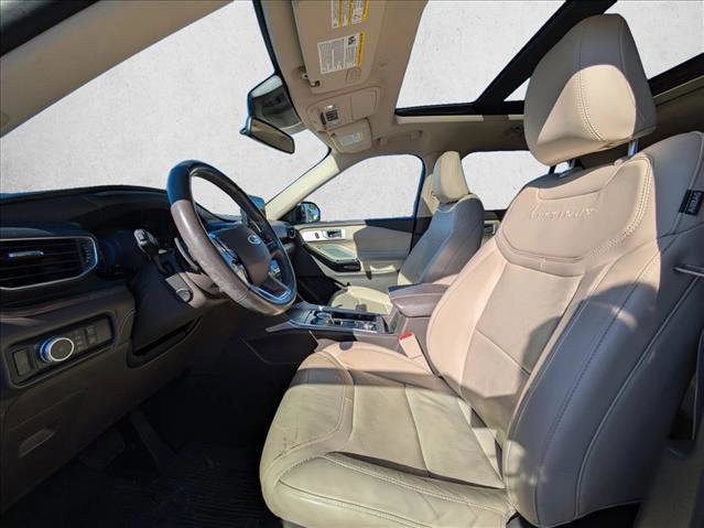 Used 2021 Ford Explorer Platinum w/ Equipment Group 601A image 14