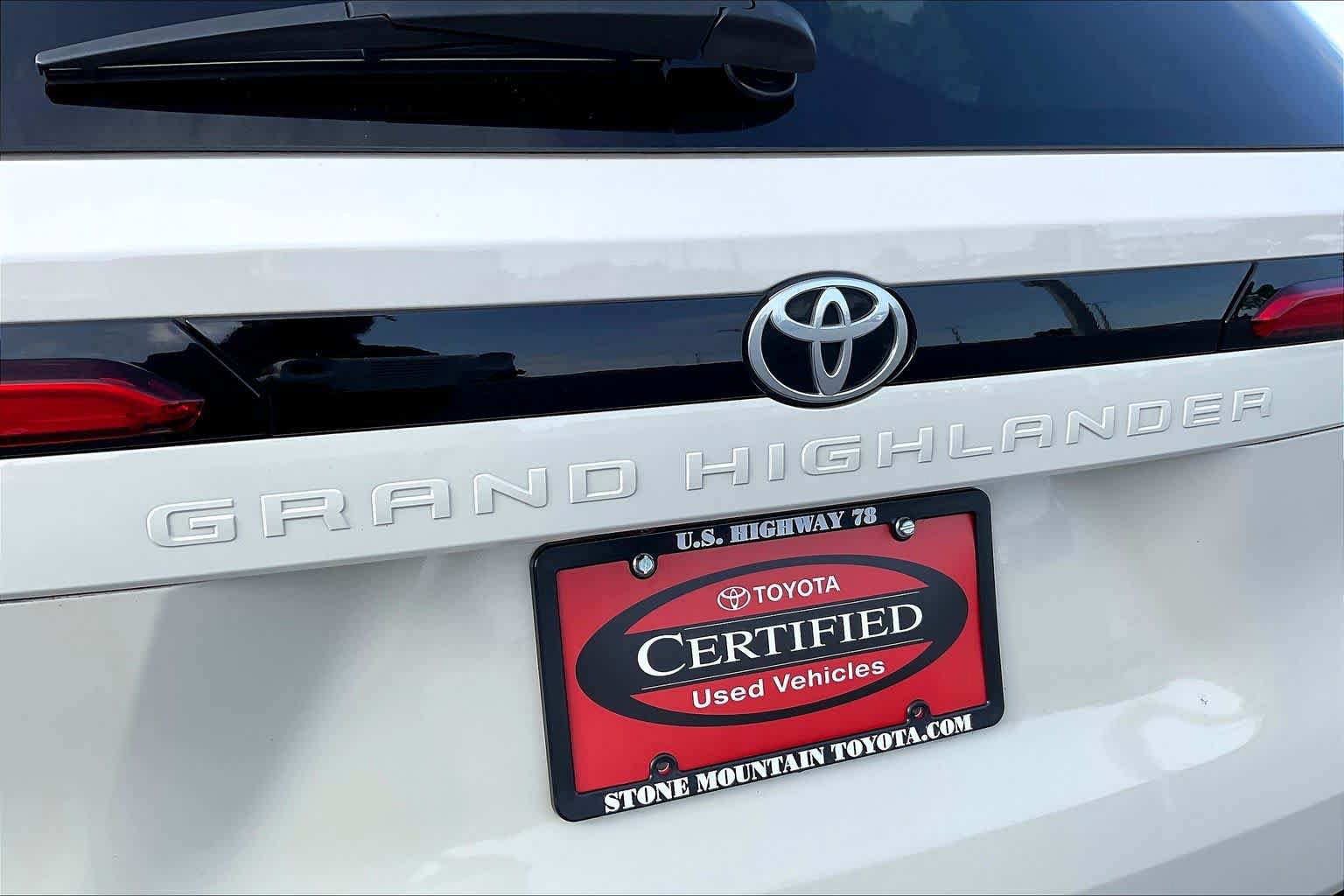 Used 2024 Toyota Grand Highlander FWD image 30