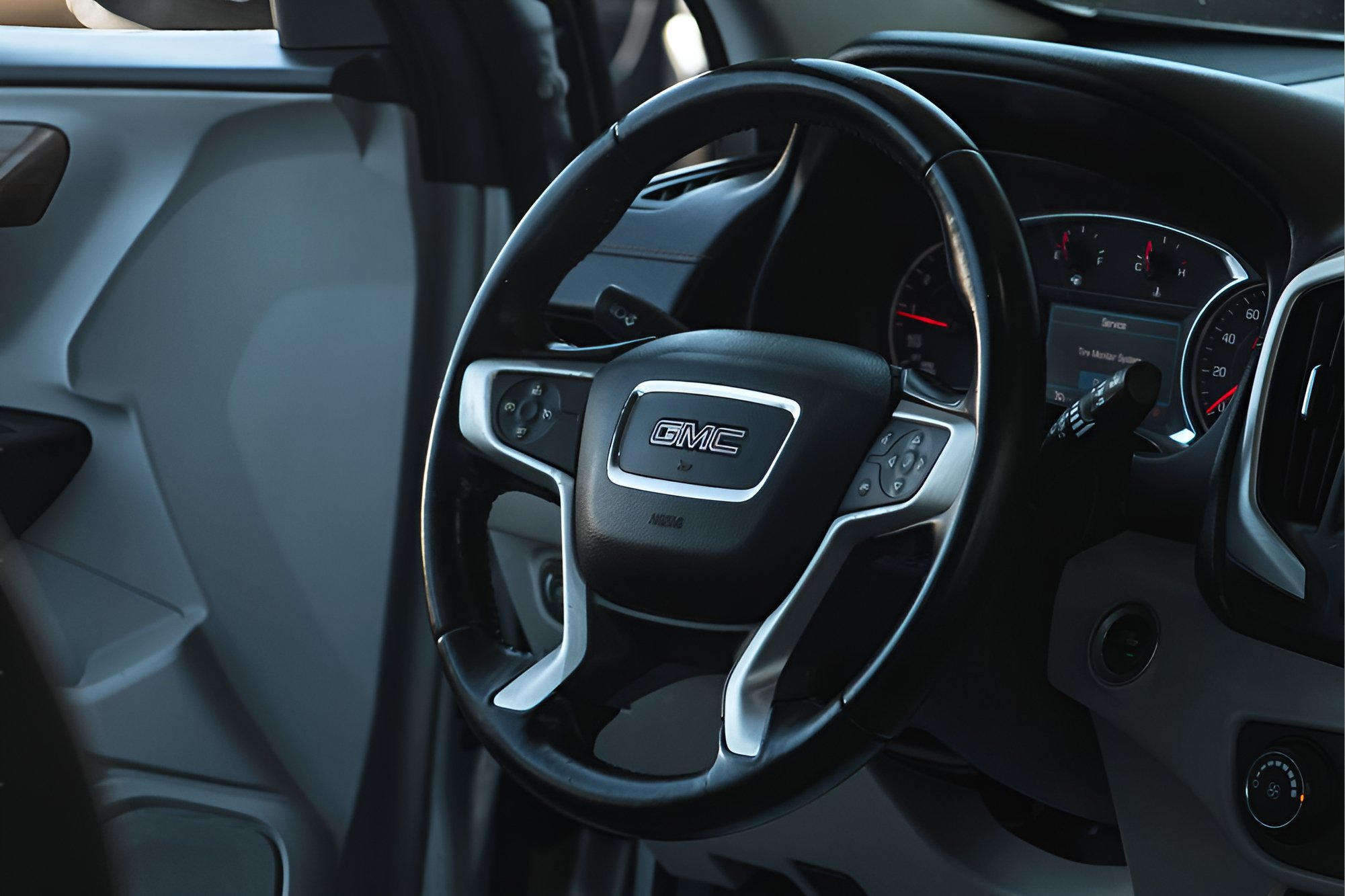 Used 2019 GMC Terrain SLE FWD image 19