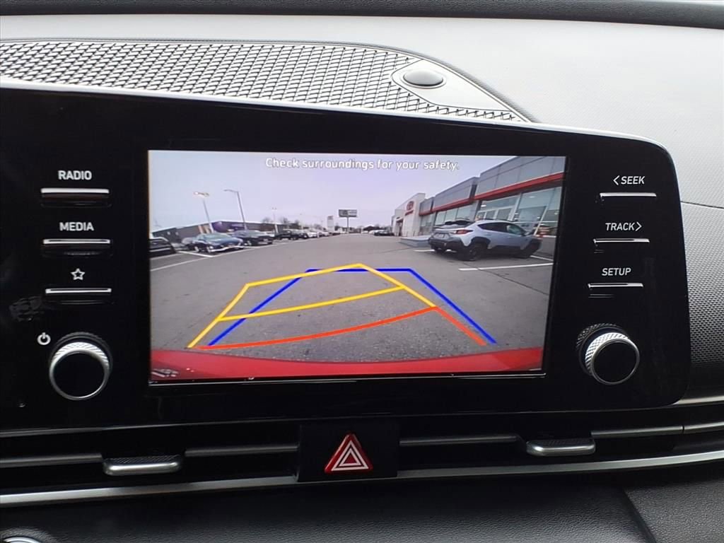 Used 2021 Hyundai Elantra SEL w/ Convenience Package image 15