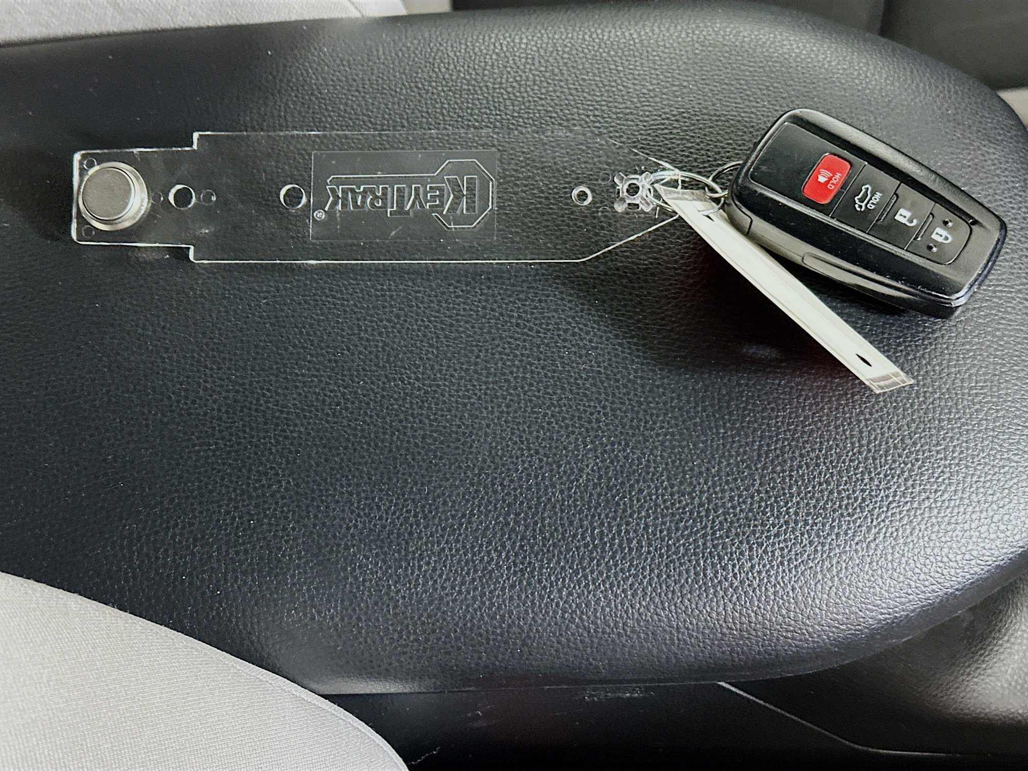 Used 2024 Toyota RAV4 XLE w/ Convenience Package AWD/4WD image 33