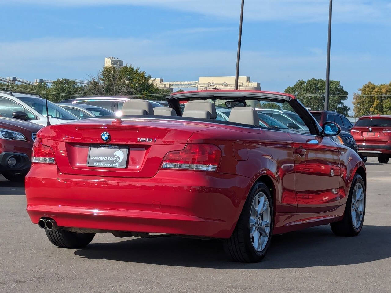 Used 2008 BMW 128i Convertible image 12