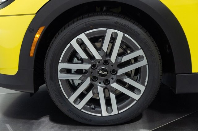 New 2027 MINI Cooper 2-Door Hardtop FWD image 21