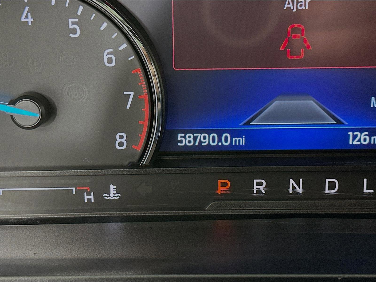 Used 2022 Ford Explorer XLT w/ Equipment Group 202A image 20