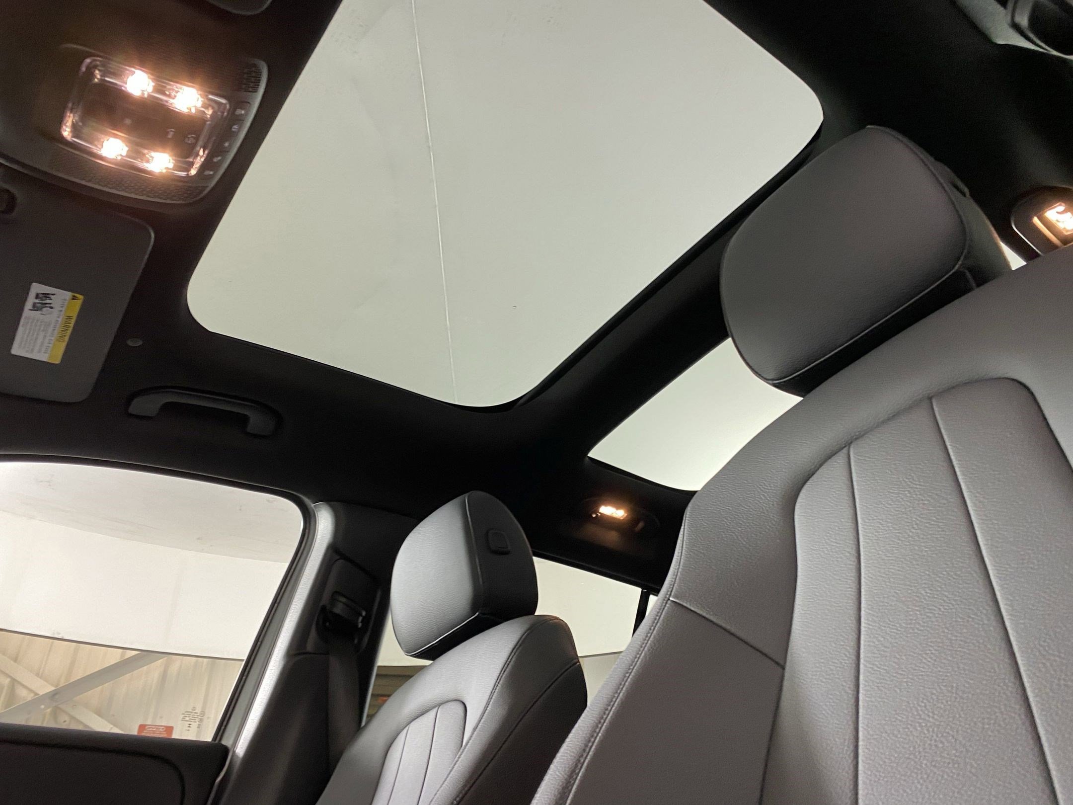 New 2025 Mercedes-Benz GLB 250 4MATIC image 14