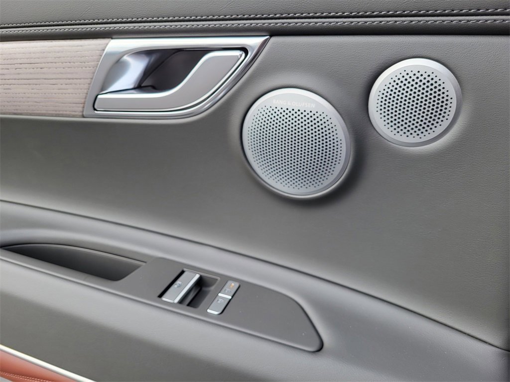 New 2026 Genesis GV80 3.5T Prestige image 12