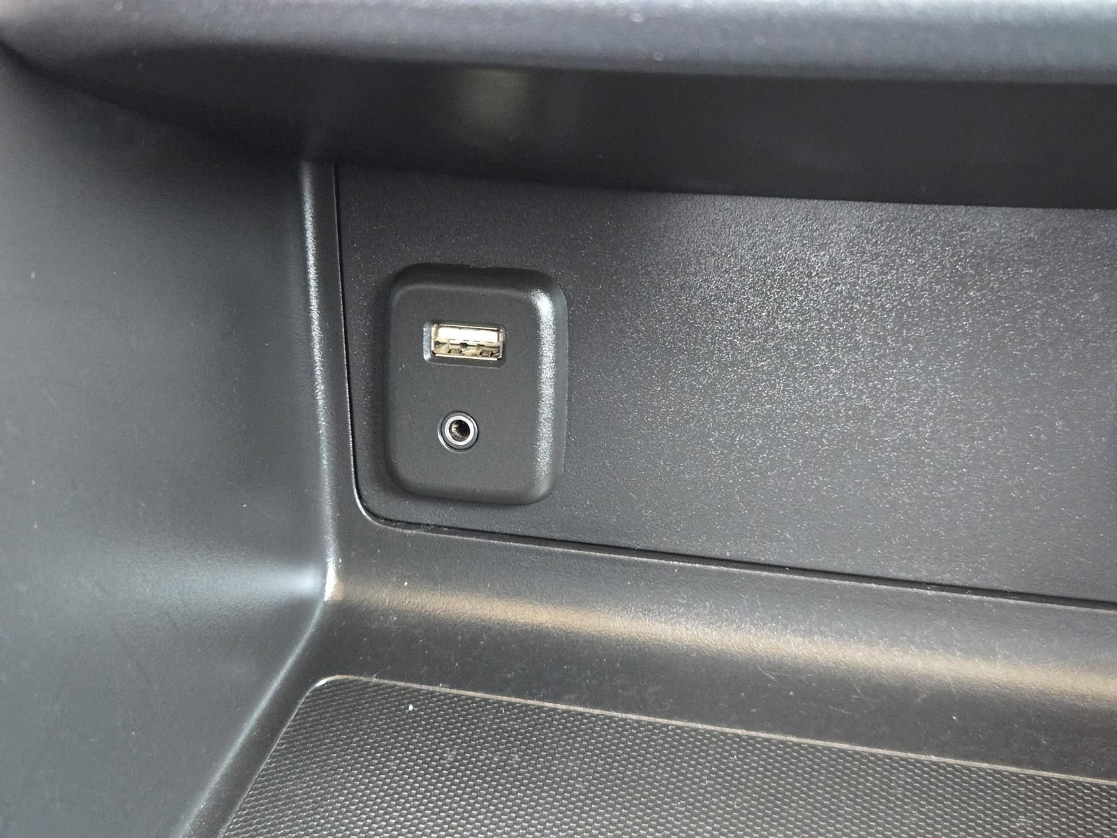 Used 2018 Chevrolet Colorado Z71 w/ Centennial Edition image 15