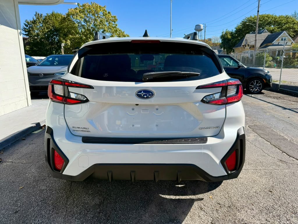 Used 2024 Subaru Crosstrek 2.0i Premium AWD/4WD image 24