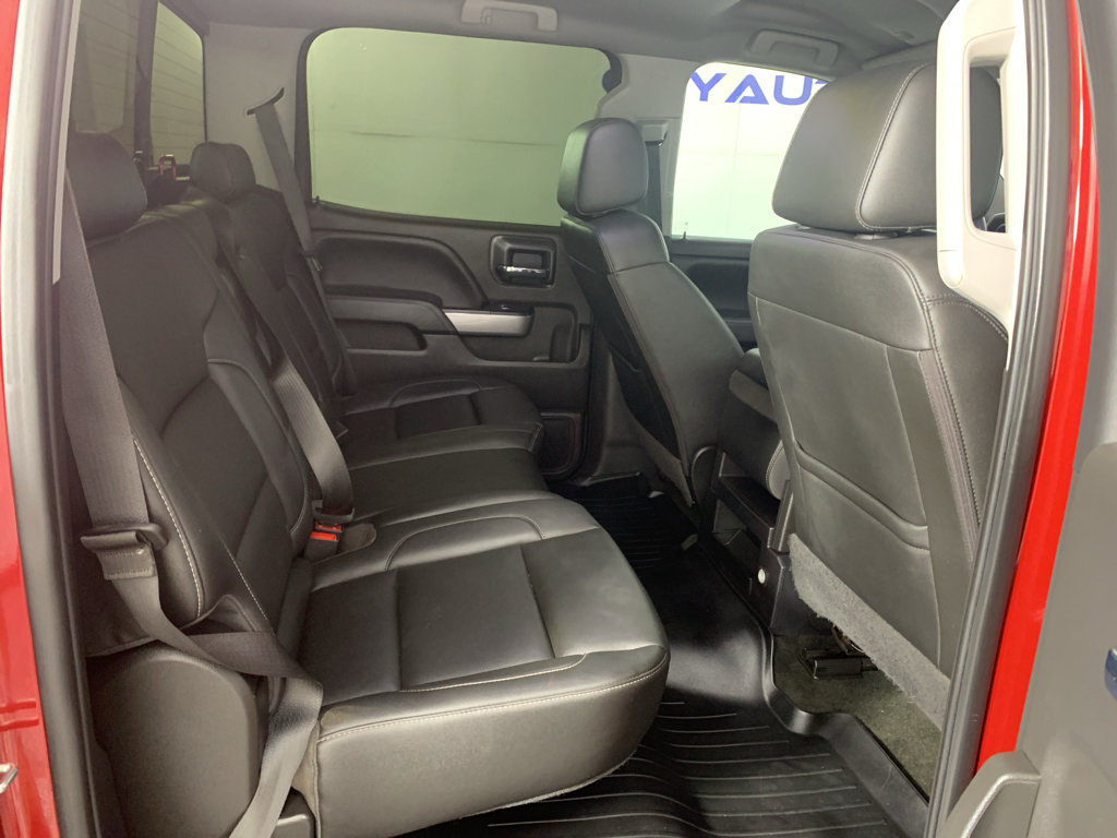 Used 2018 Chevrolet Silverado 1500 LT w/ All Star Edition AWD/4WD image 32