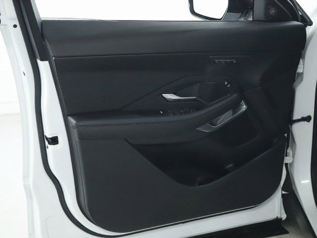 Used 2020 Jaguar E-PACE image 30