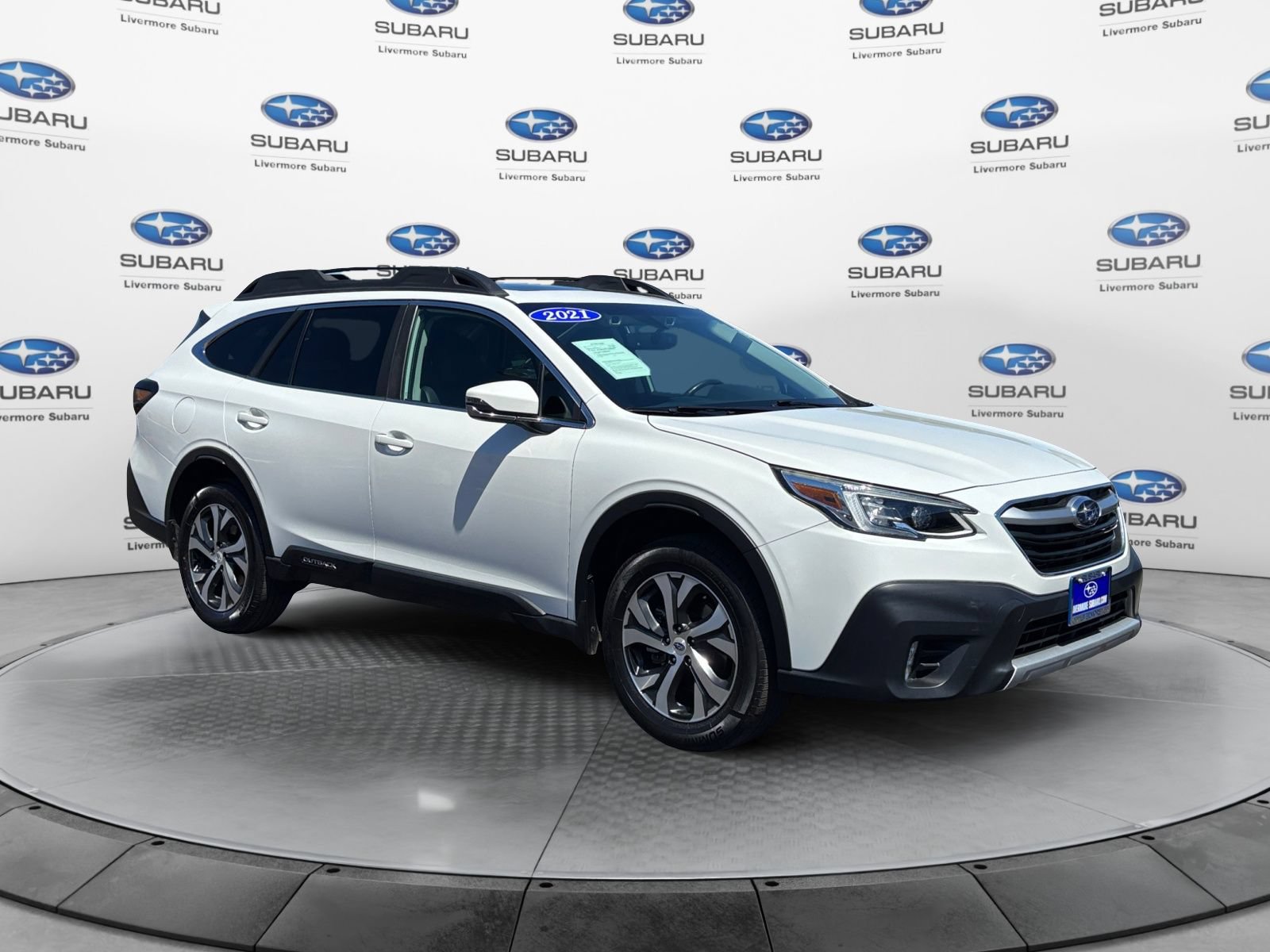 Used 2021 Subaru Outback Limited w/ Popular Package #2 AWD/4WD image 7