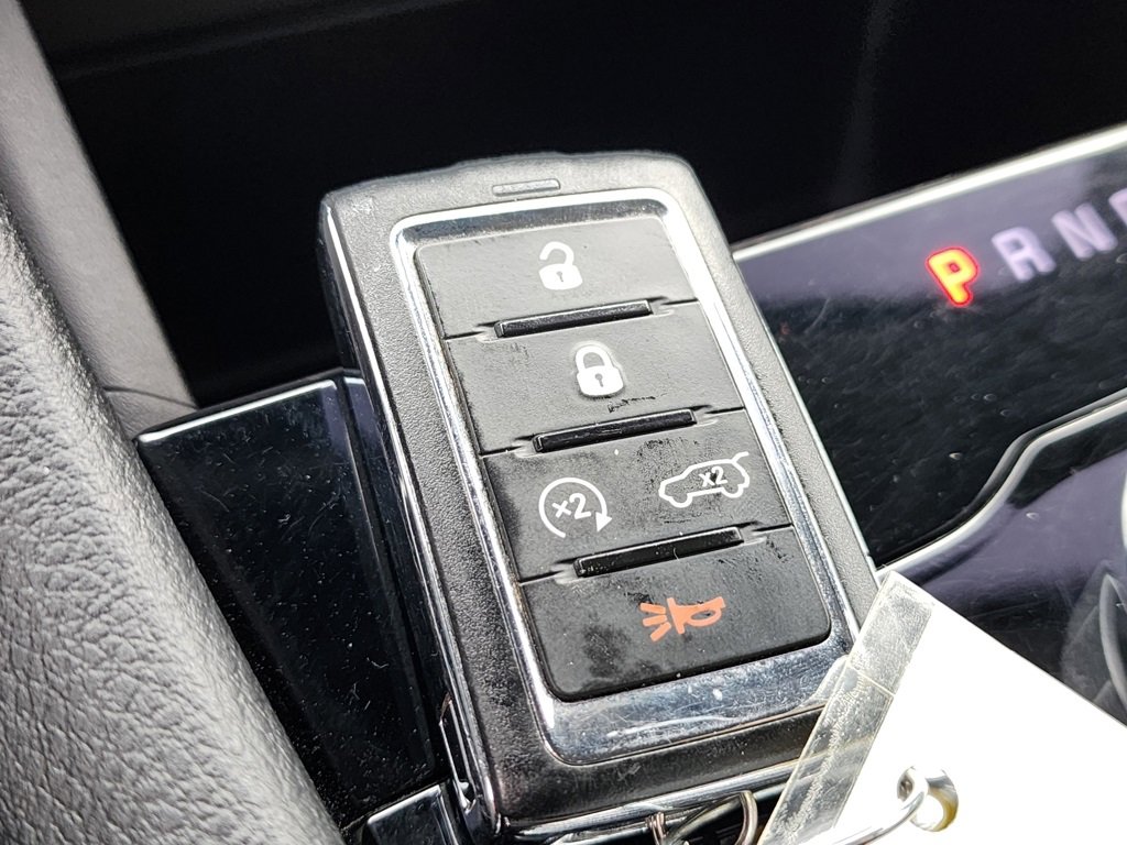 Used 2023 Jeep Grand Cherokee L Limited image 29