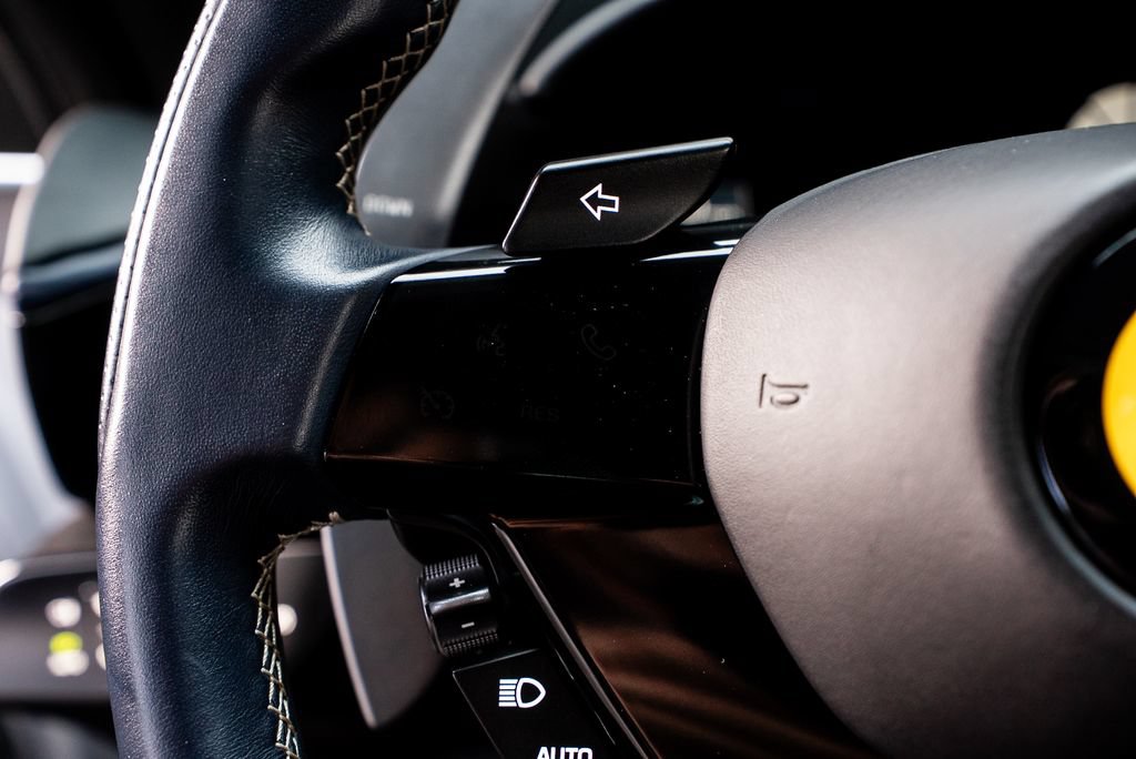 Used 2022 Ferrari Roma RWD image 38