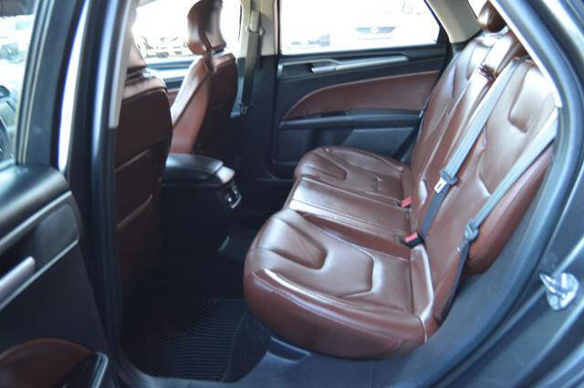 Used 2016 Ford Fusion SE w/ Equipment Group 202A image 38