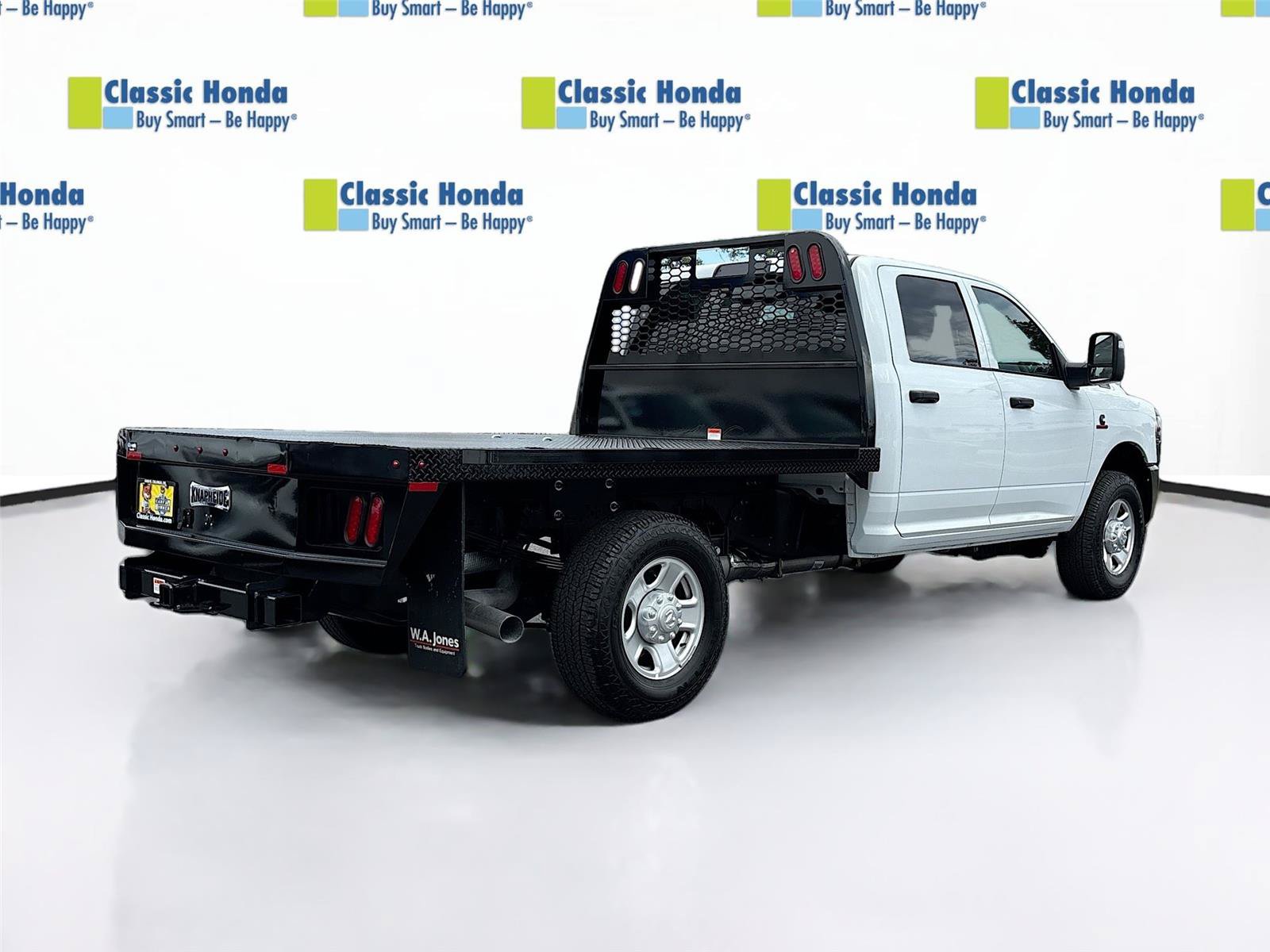 Used 2024 RAM 3500 Tradesman RWD image 8