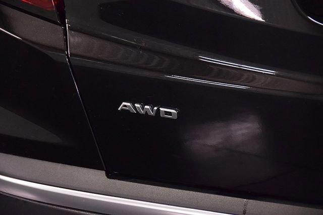 Used 2025 Cadillac XT5 Premium Luxury image 13