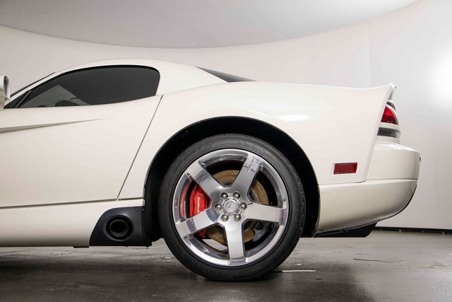Used 2006 Dodge Viper SRT-10 w/ VOI9 Edition image 12