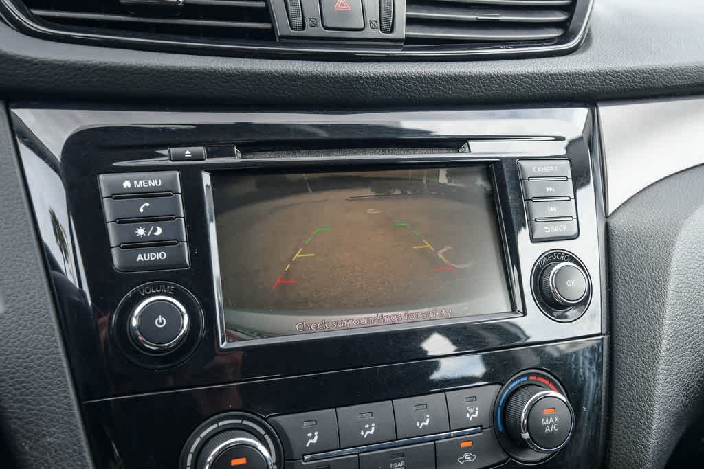 Used 2019 Nissan Rogue Sport S w/ Appearance Package FWD image 21