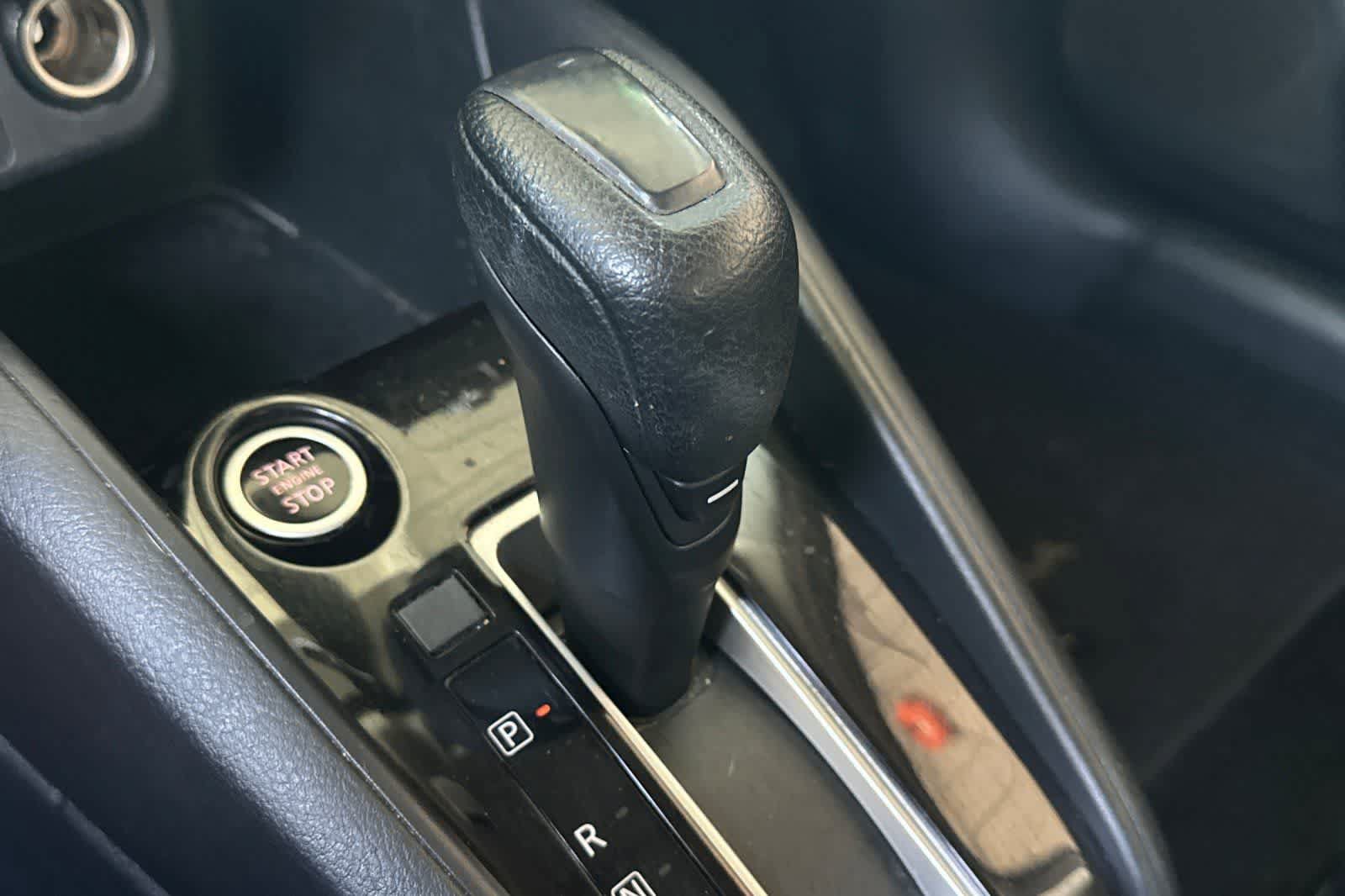 Used 2020 Nissan Versa S FWD image 25