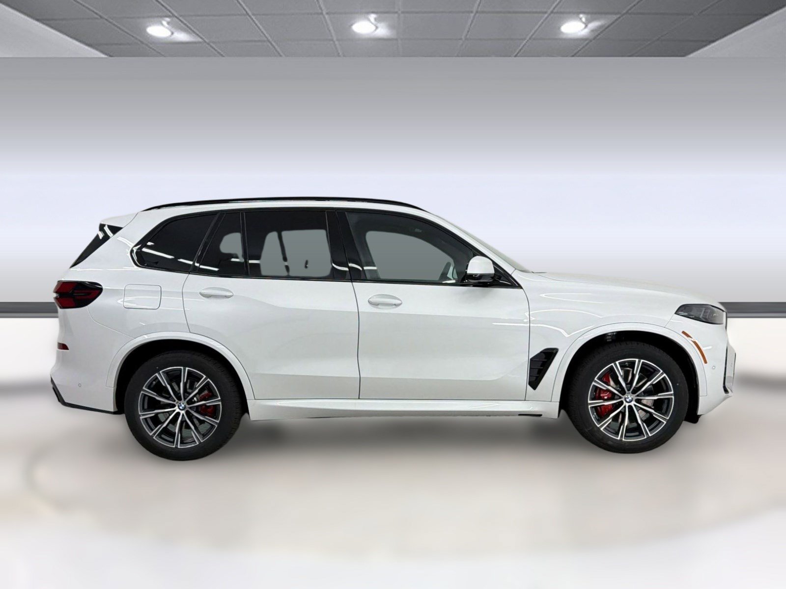 New 2026 BMW X5 xDrive40i w/ M Sport Package AWD/4WD image 8