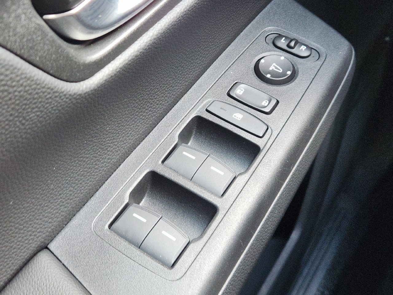 Used 2026 Honda CR-V Sport-L image 19