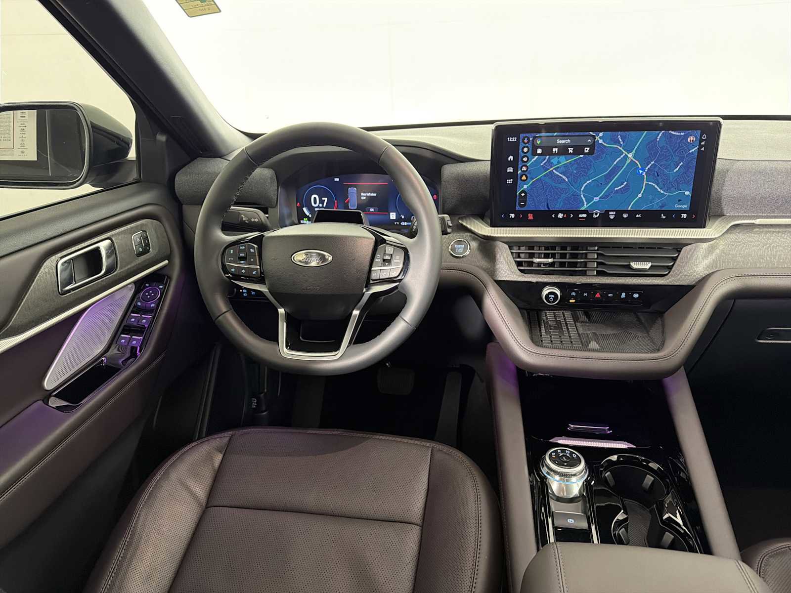 Used 2025 Ford Explorer Platinum image 23