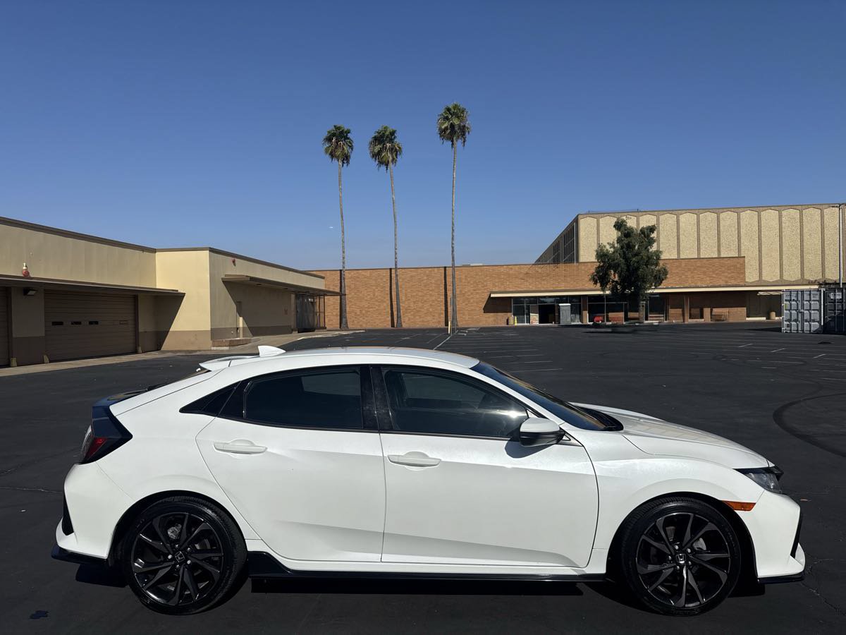Used 2019 Honda Civic Sport image 8