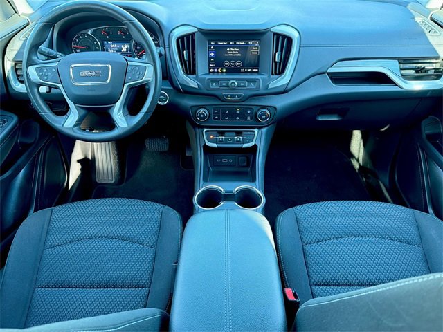 Used 2024 GMC Terrain SLE image 19
