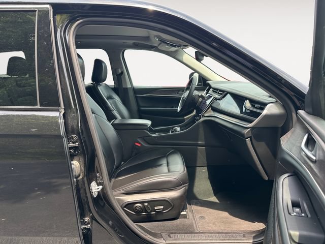 Used 2024 Jeep Grand Cherokee Limited 4xe AWD/4WD image 15