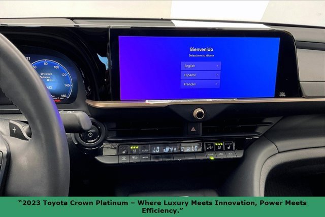 Used 2023 Toyota Crown Platinum image 5