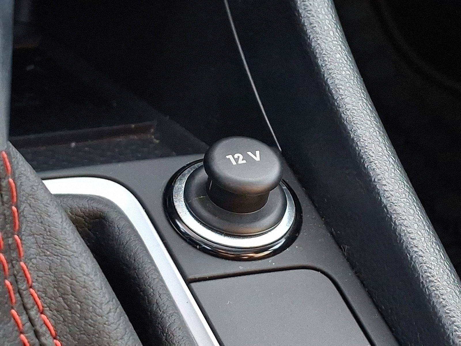 Certified 2025 Volkswagen Jetta GLI Autobahn w/ GLI Black Package image 24