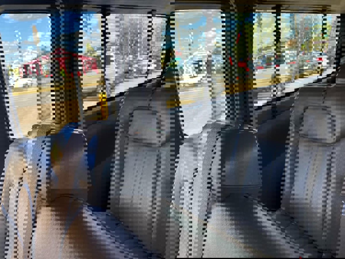 Used 2020 Chevrolet Express 3500 LS image 37