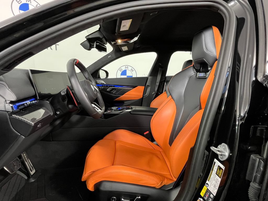 Used 2026 BMW M5 w/ Carbon Package AWD/4WD image 19