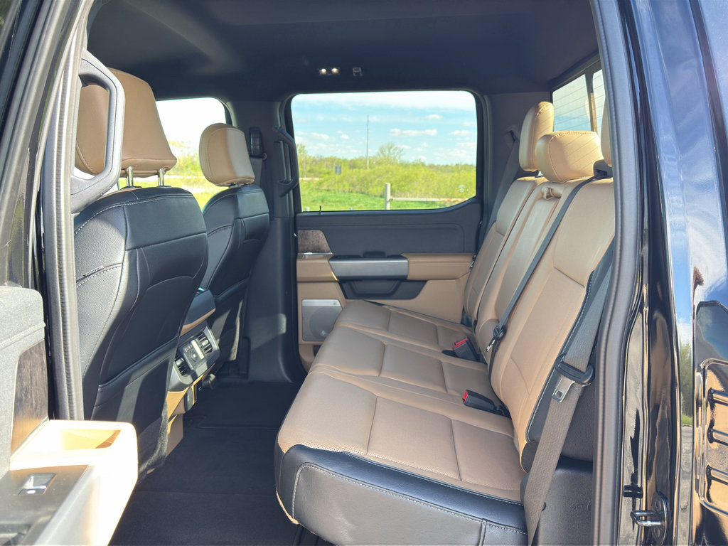 Used 2023 Ford F250 Lariat w/ Tremor Off-Road Package AWD/4WD image 37