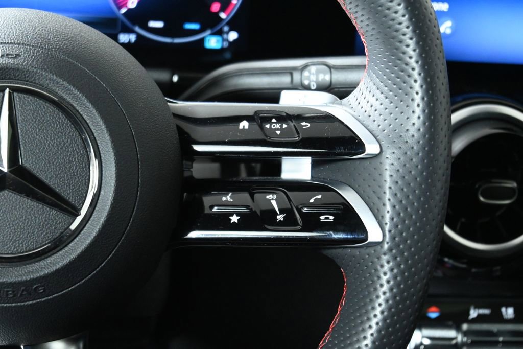 Certified 2026 Mercedes-Benz GLA 250 4MATIC image 17