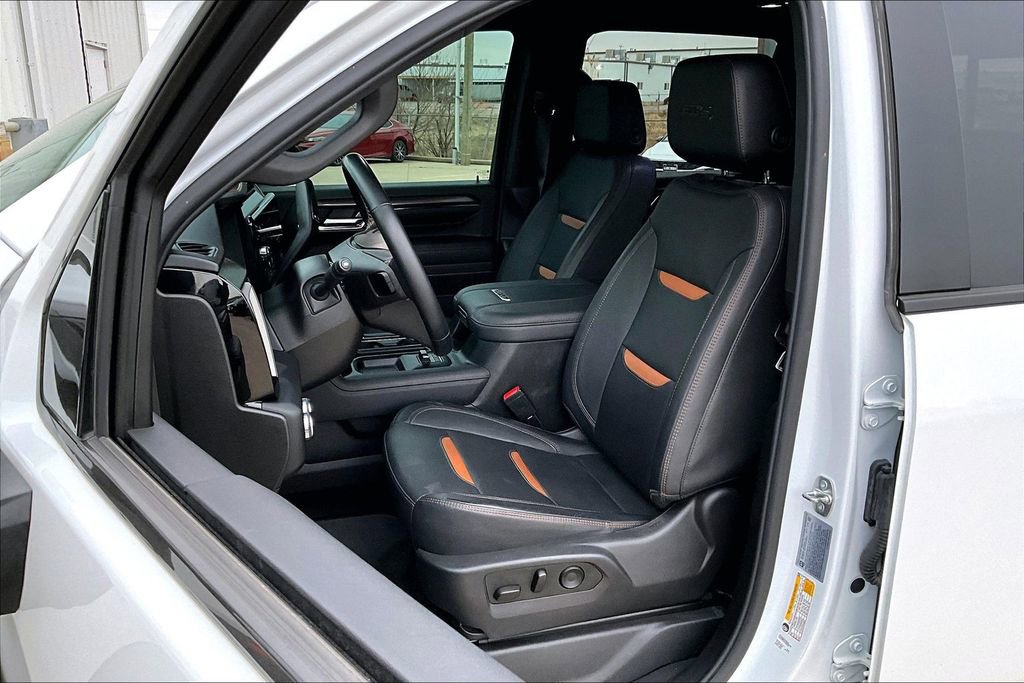 Used 2024 GMC Sierra 2500 AT4 w/ AT4 Premium Plus Package image 33