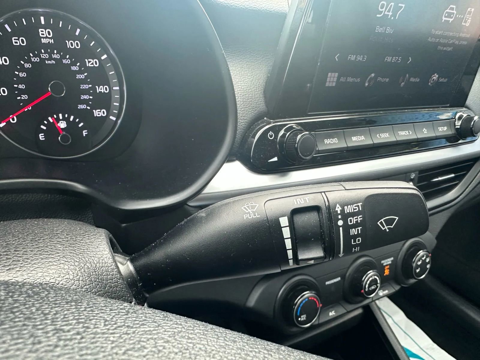 Used 2023 Kia Forte LXS image 28