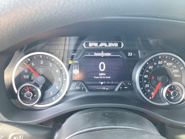 New 2026 RAM 1500 Express AWD/4WD image 15