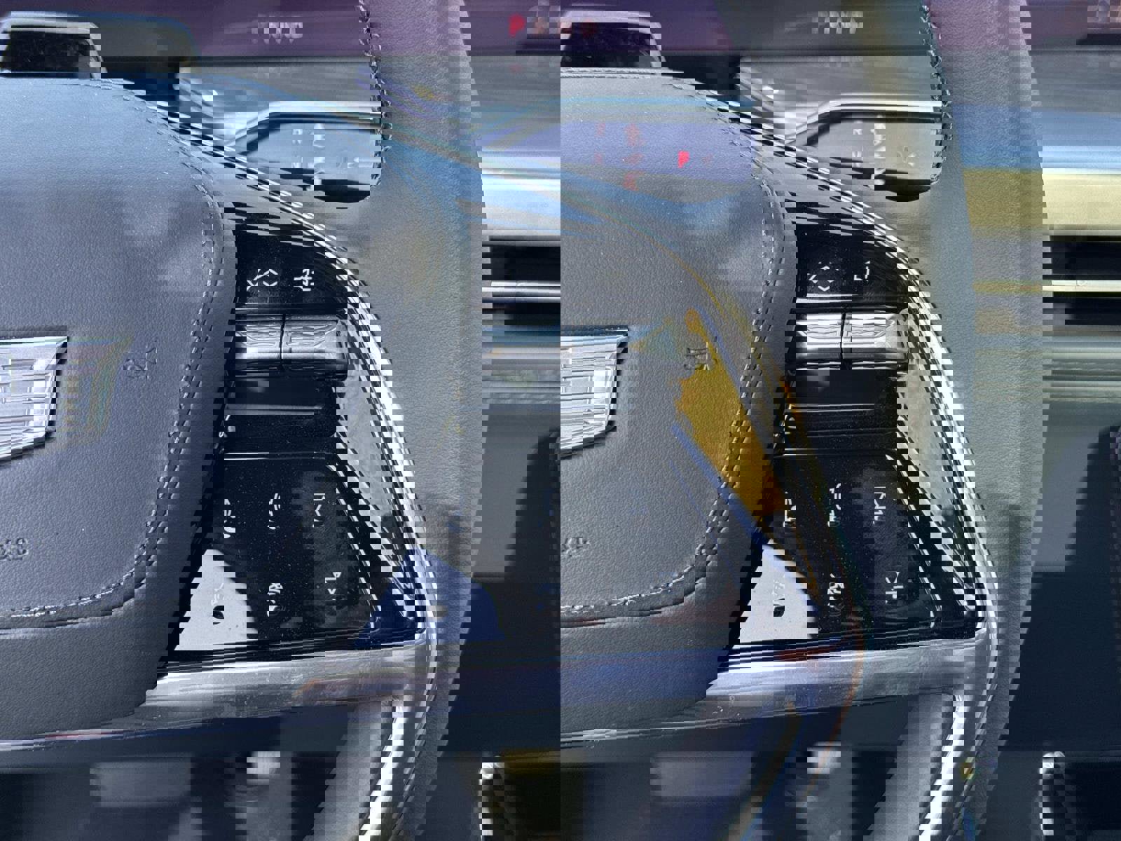 New 2025 Cadillac Escalade IQ Sport 2 image 30