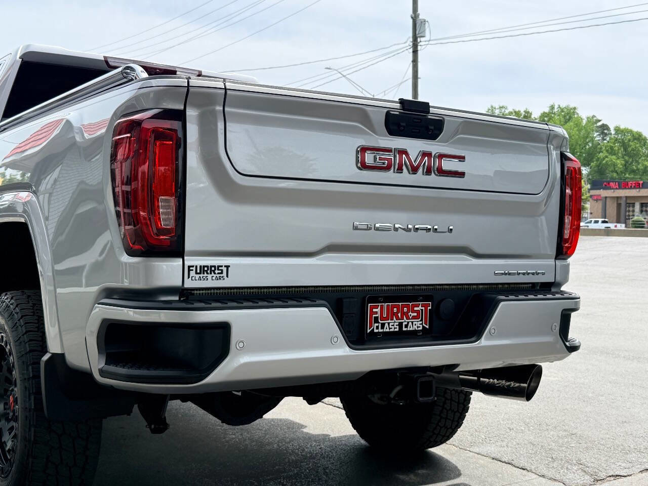 Used 2020 GMC Sierra 2500 Denali w/ Denali Ultimate Package image 8
