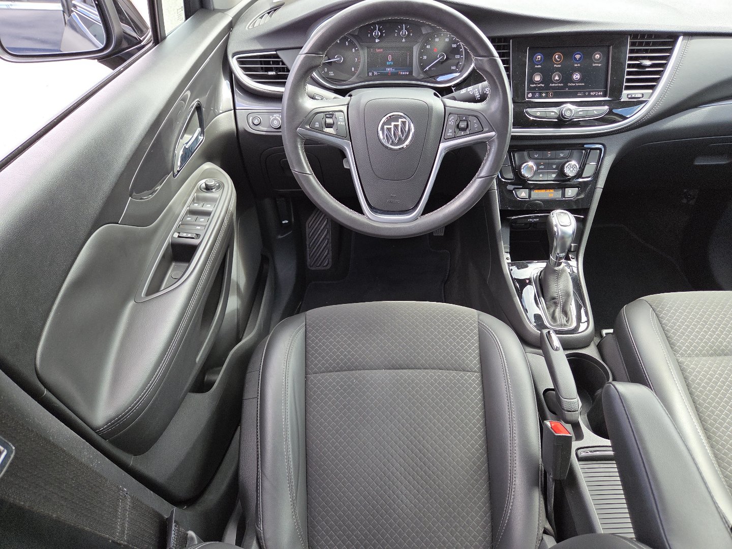Used 2022 Buick Encore Preferred w/ Safety Package FWD image 23
