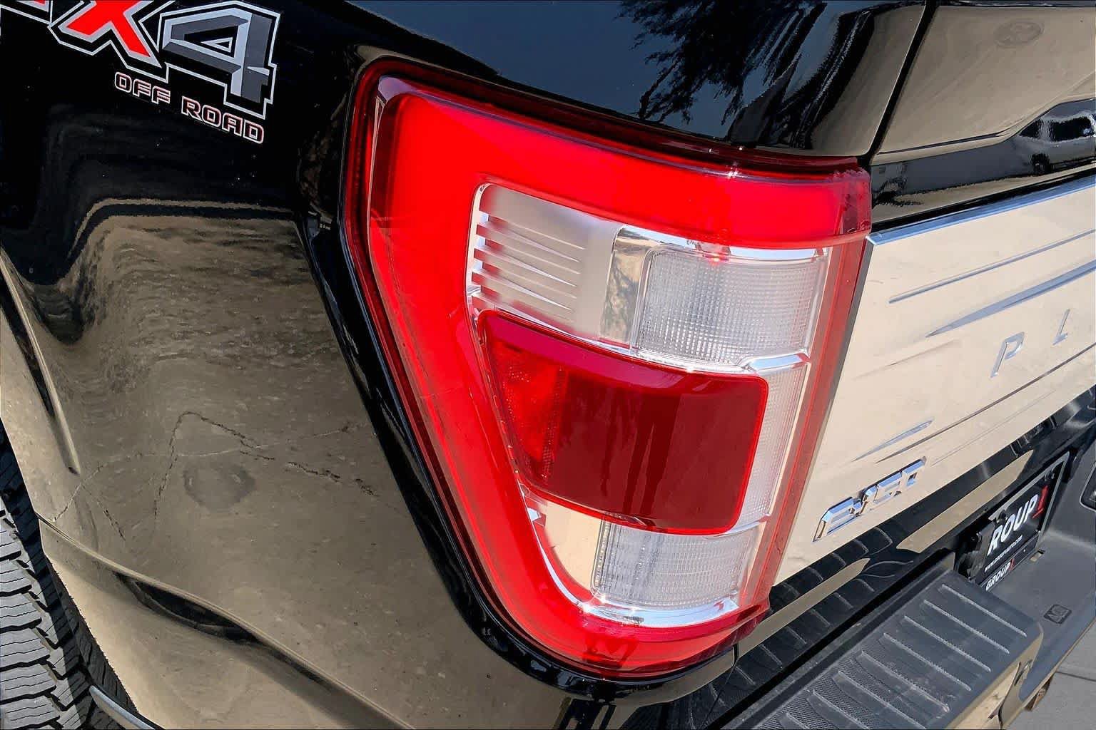 Used 2021 Ford F150 Platinum w/ FX4 Off-Road Package AWD/4WD image 29
