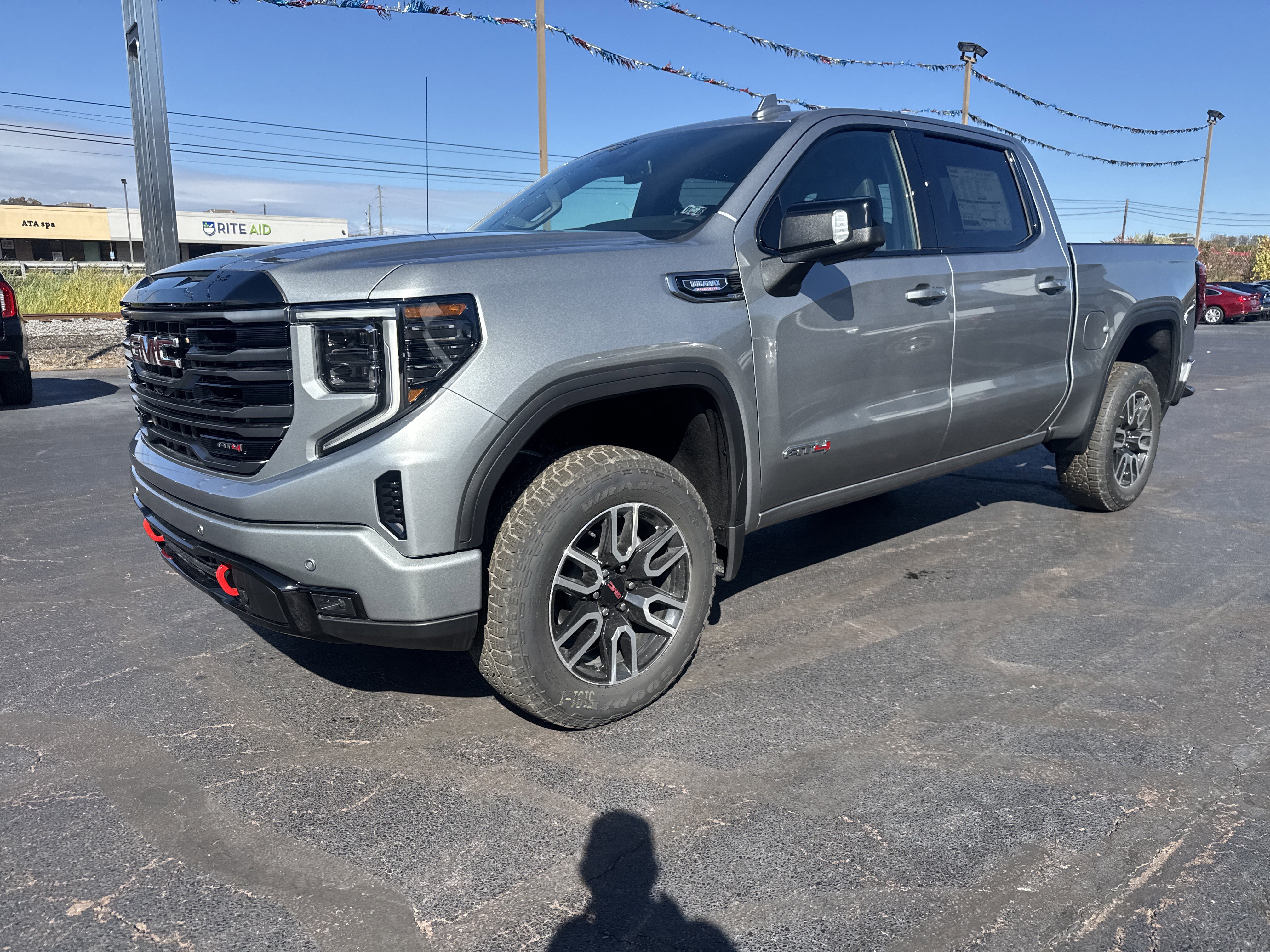 New 2026 GMC Sierra 1500 AT4 image 8